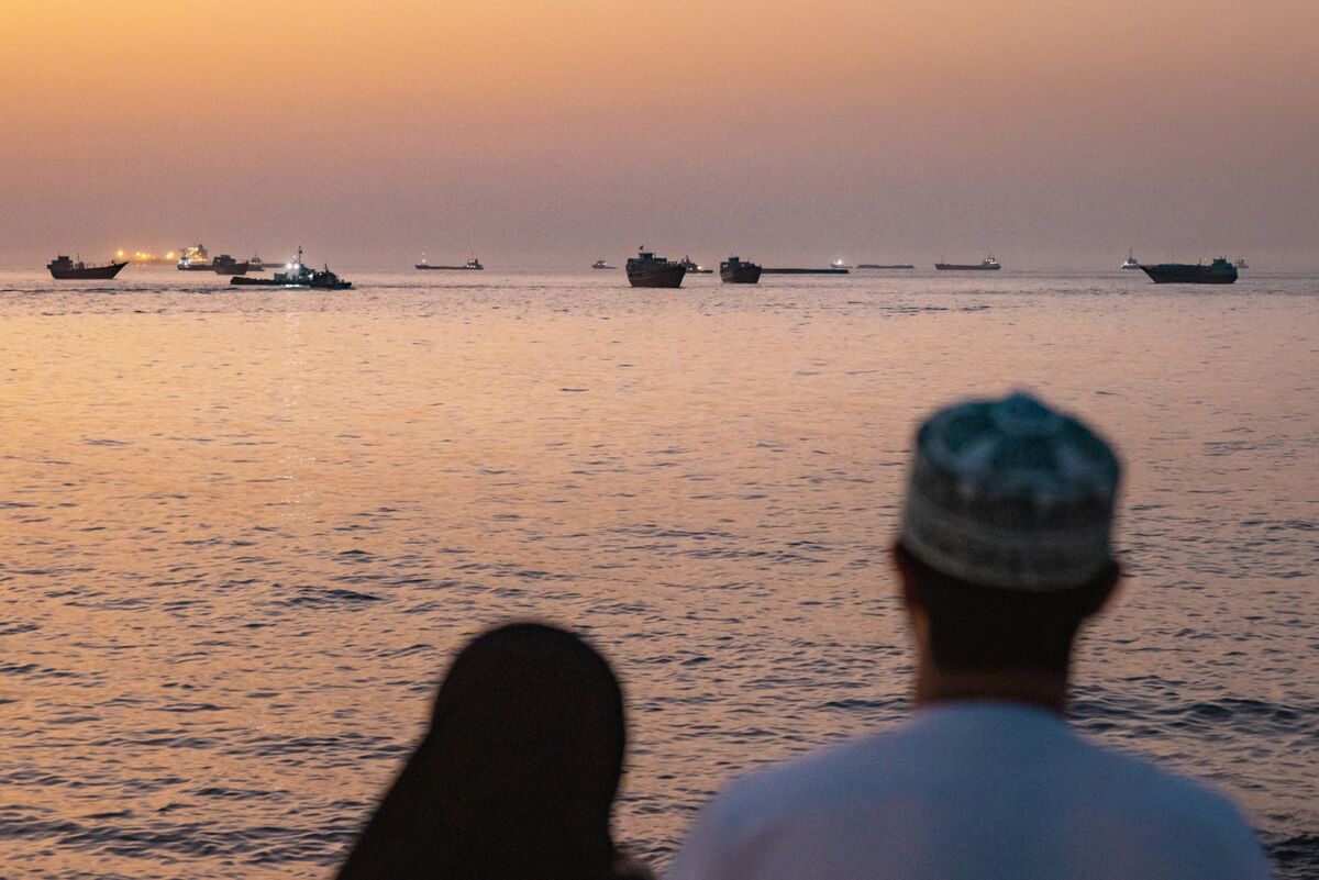 bloomberg.com - Anthony Di Paola - Kuwait Oil Exports Recover as Tankers Find Ways Through Hormuz