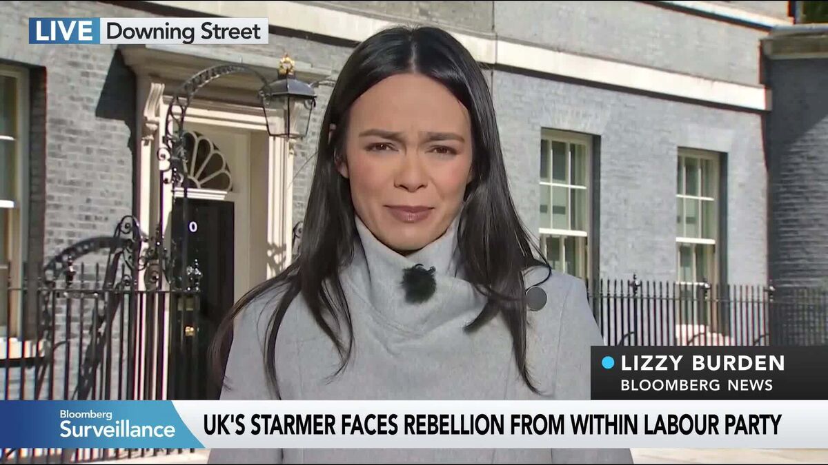 UK's Starmer Tries to Shut Down Labour Rebellion