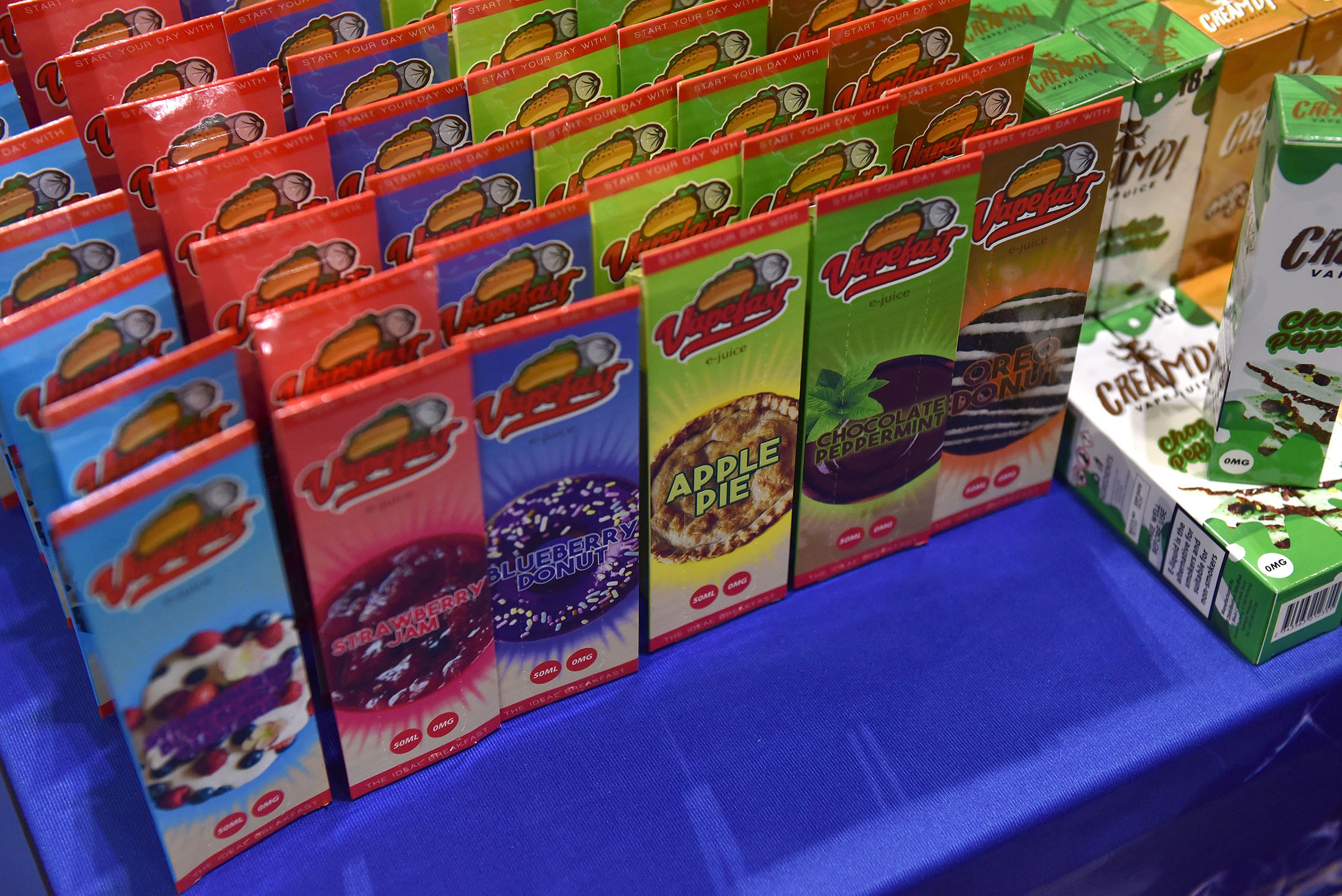 E Cigarette Liquid Packaged Like Candy Leads To U S Warnings Bloomberg