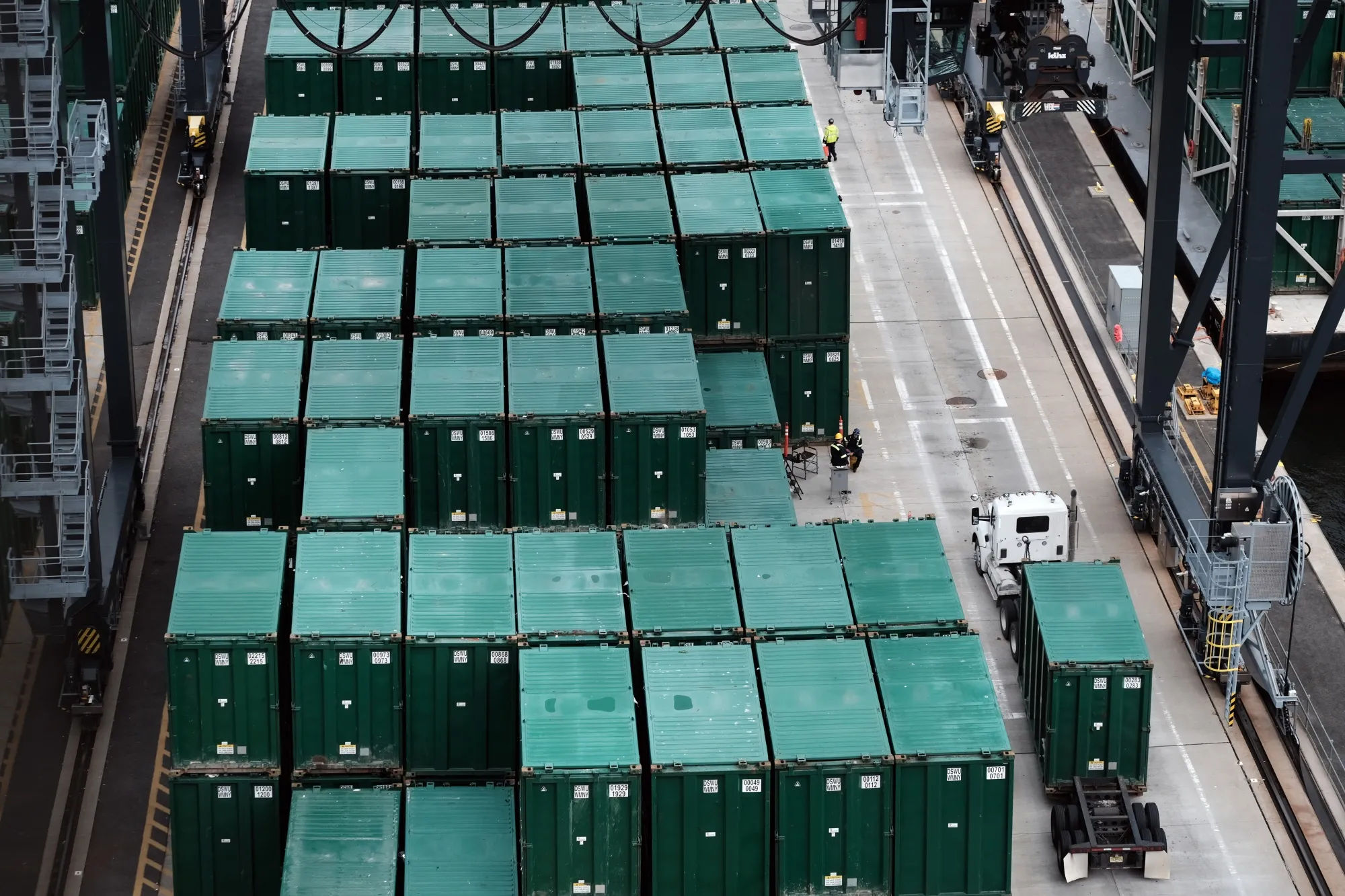 Logistical logjams will be a chief topic for earnings season.