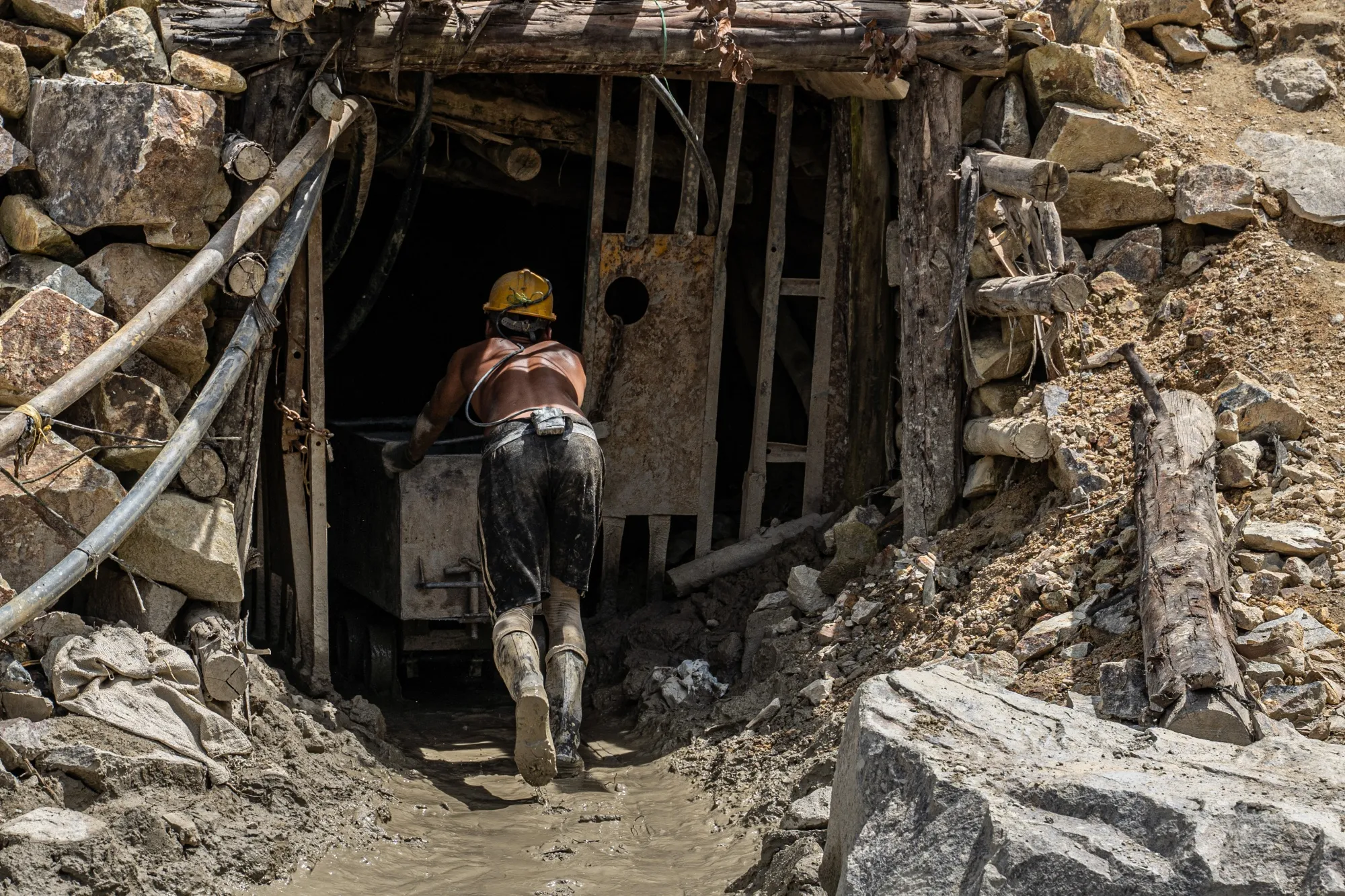 Colombia: Colapso en mina de oro pone a prueba a Aris Mining - Bloomberg