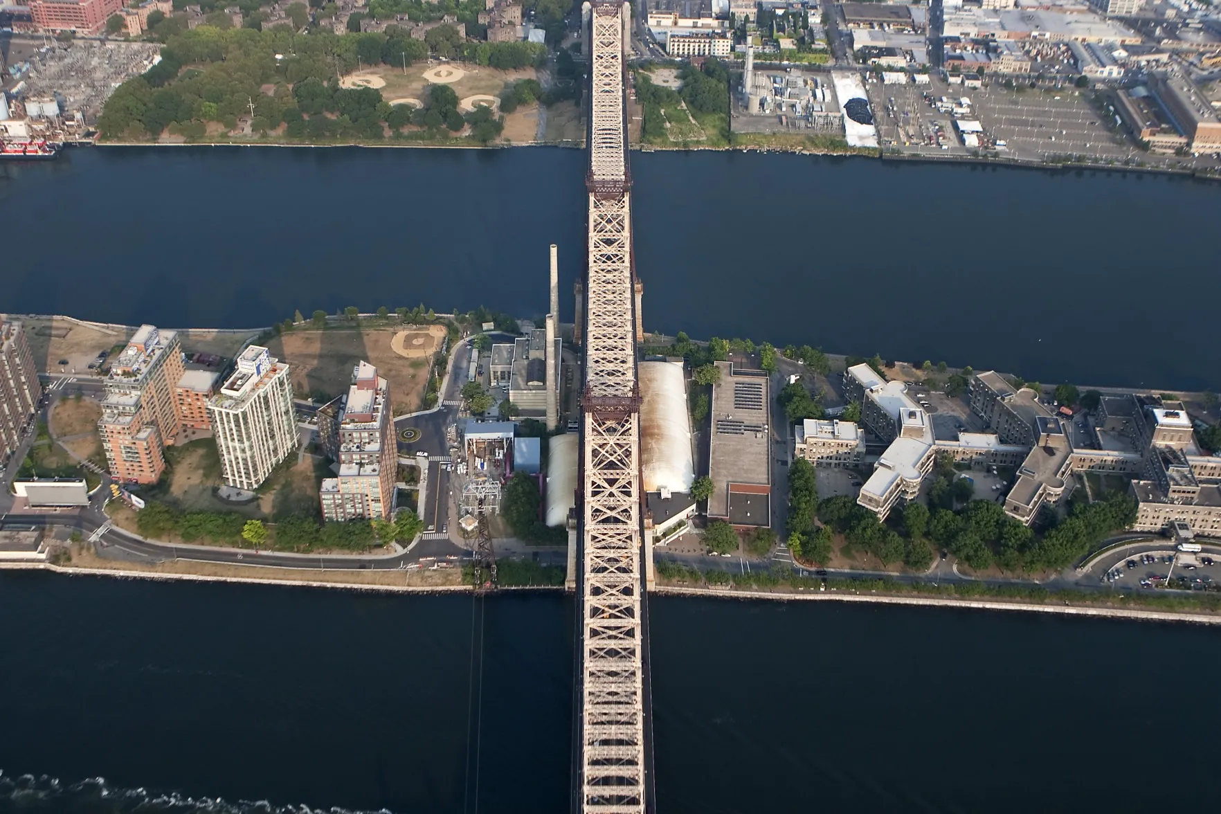 Roosevelt Island residents reported hearing underground explosions and feeling buildings shake on the island, which sits between midtown Manhattan and Queens in the East River.