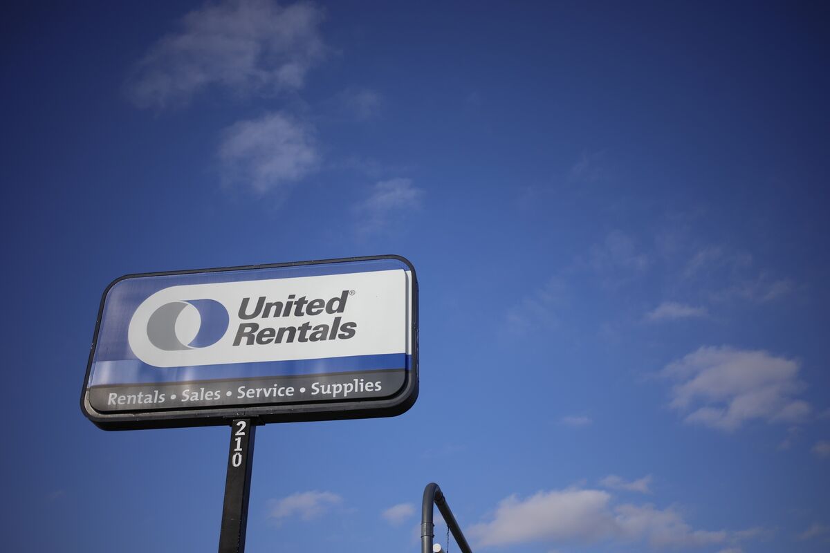 United Rentals Abandons $3.4 Billion Deal for H&E Equipment