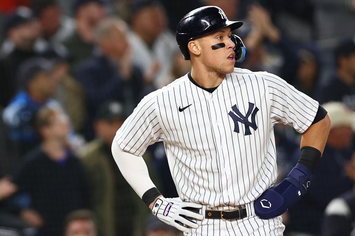 Aaron Judges $360 Million Yankees Deal to Set MLB Free-Agent Record