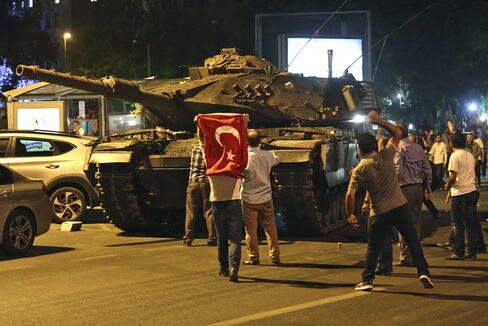 1468637686_Turkey-Coup-8