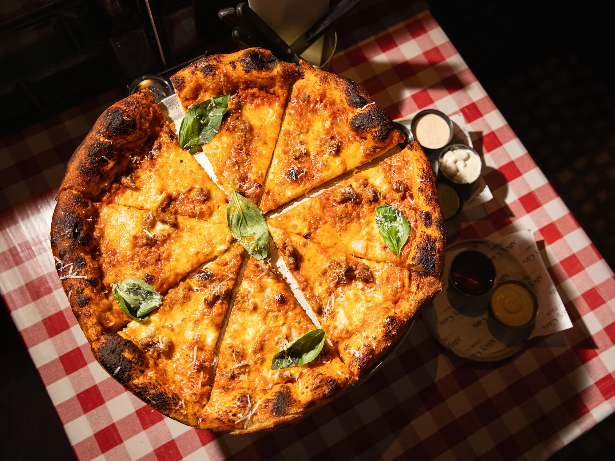 The outstanding&nbsp;vodka sauce pie at Alley Cats Pizza in Marylebone, from chef Francesco Macri.