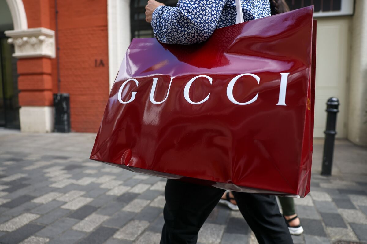 Gucci, Chloé and Loewe Hit by €157 Million EU Antitrust Fines