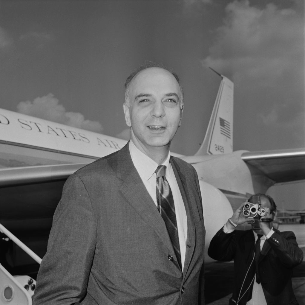 Paul Volcker Death He Made Fed Chairman a Rock Star Bloomberg