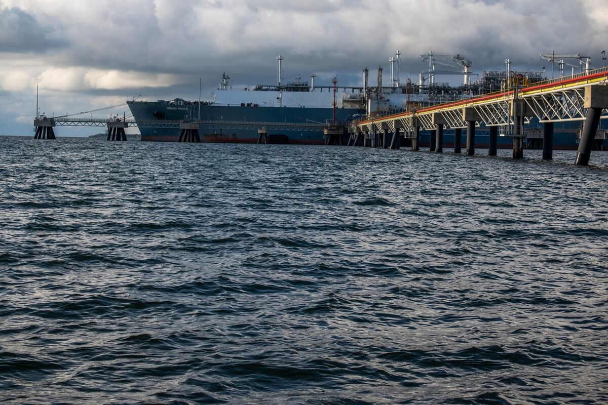 Colombia Schools, Businesses Urged to Go Remote on Natural Gas Pause