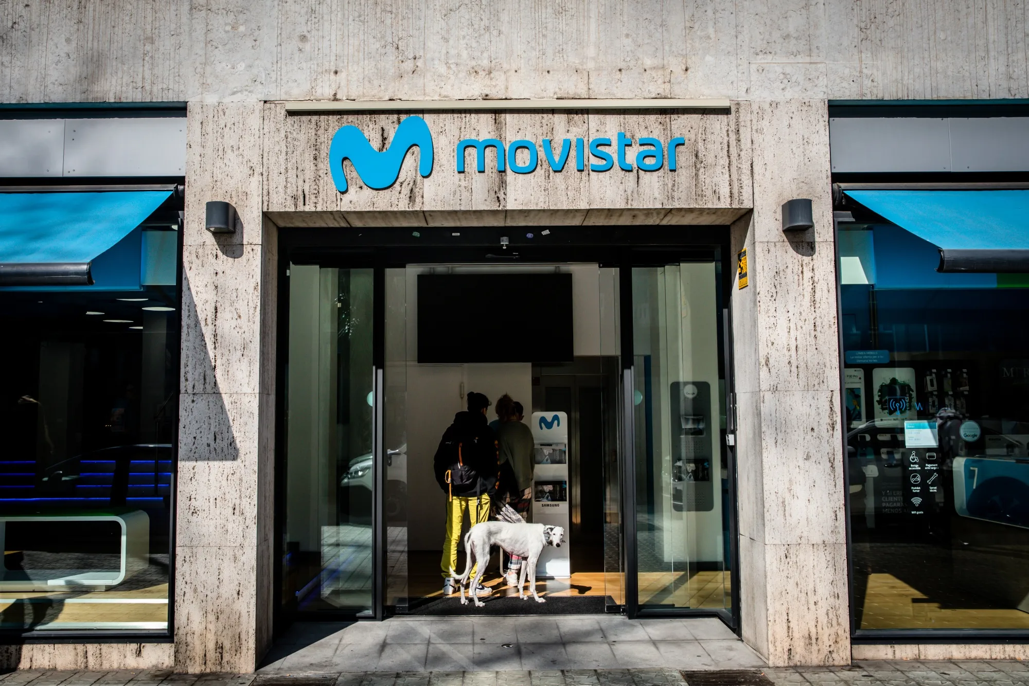 Movistar saw its market share dip to 23.7% in the 12 months through September.