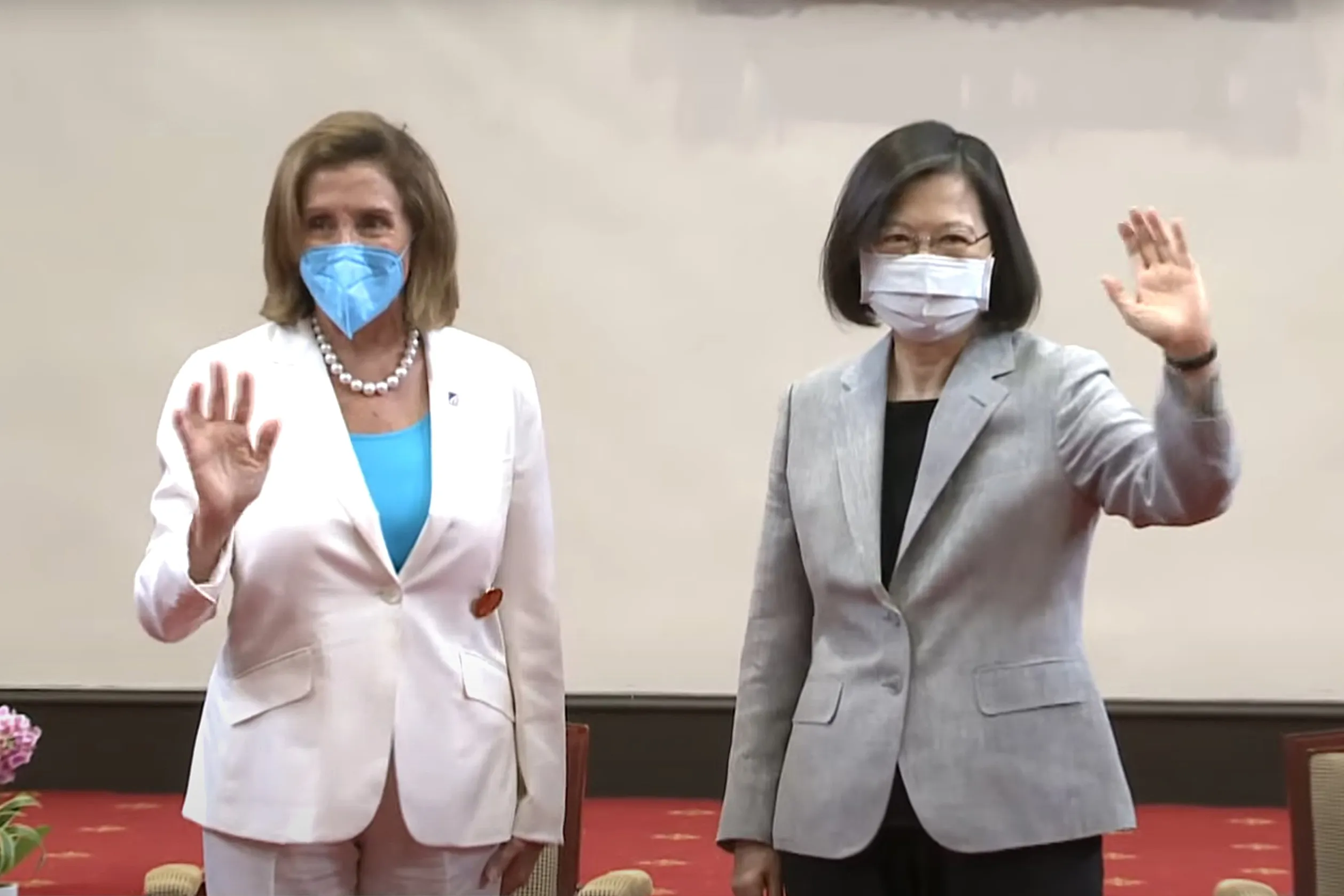 Nancy Pelosi and Tsai Ing-wen at the Presidential Palace in Taipei.