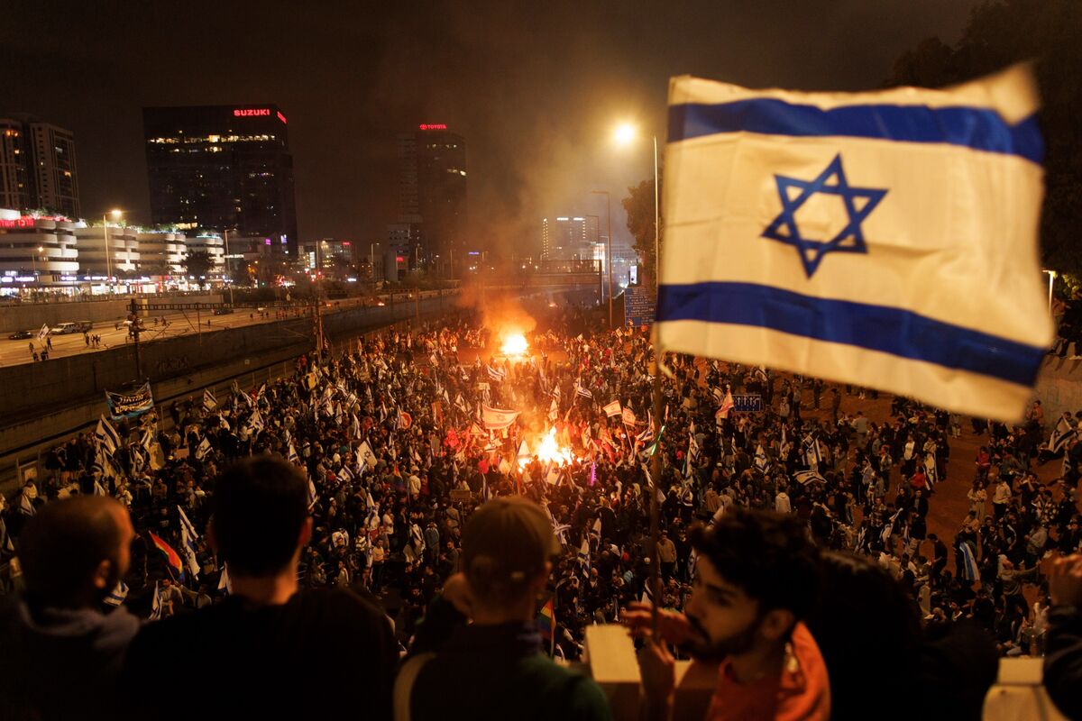 Israel Latest: Netanyahu Delays Judicial Plan as Rift Widens
