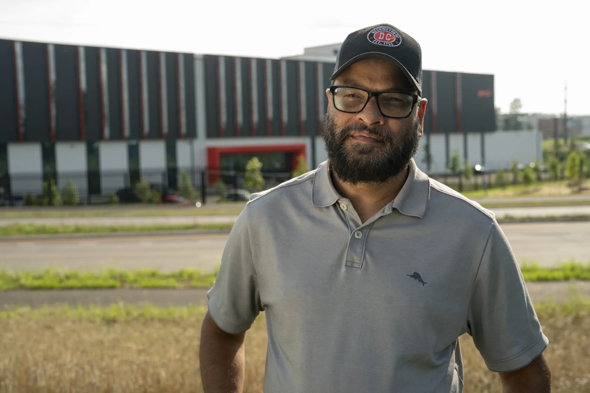 Loudoun County Data Center Growth Strains Residents Seeking AI Regulation -  Bloomberg