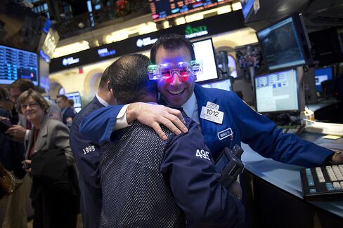 U.S. Stocks Rally as Lawmakers Pass Federal Budget Agreement