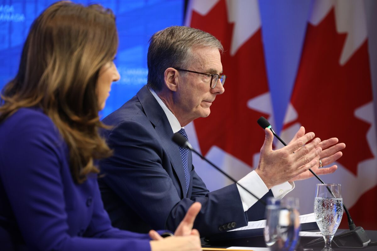 Bank of Canada Likely to Hold After Weak First Quarter Data: Decision Guide