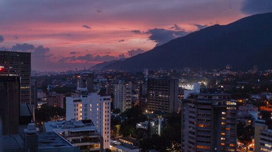 Caracas Is Suddenly Attracting a Migration Wave of Its Own