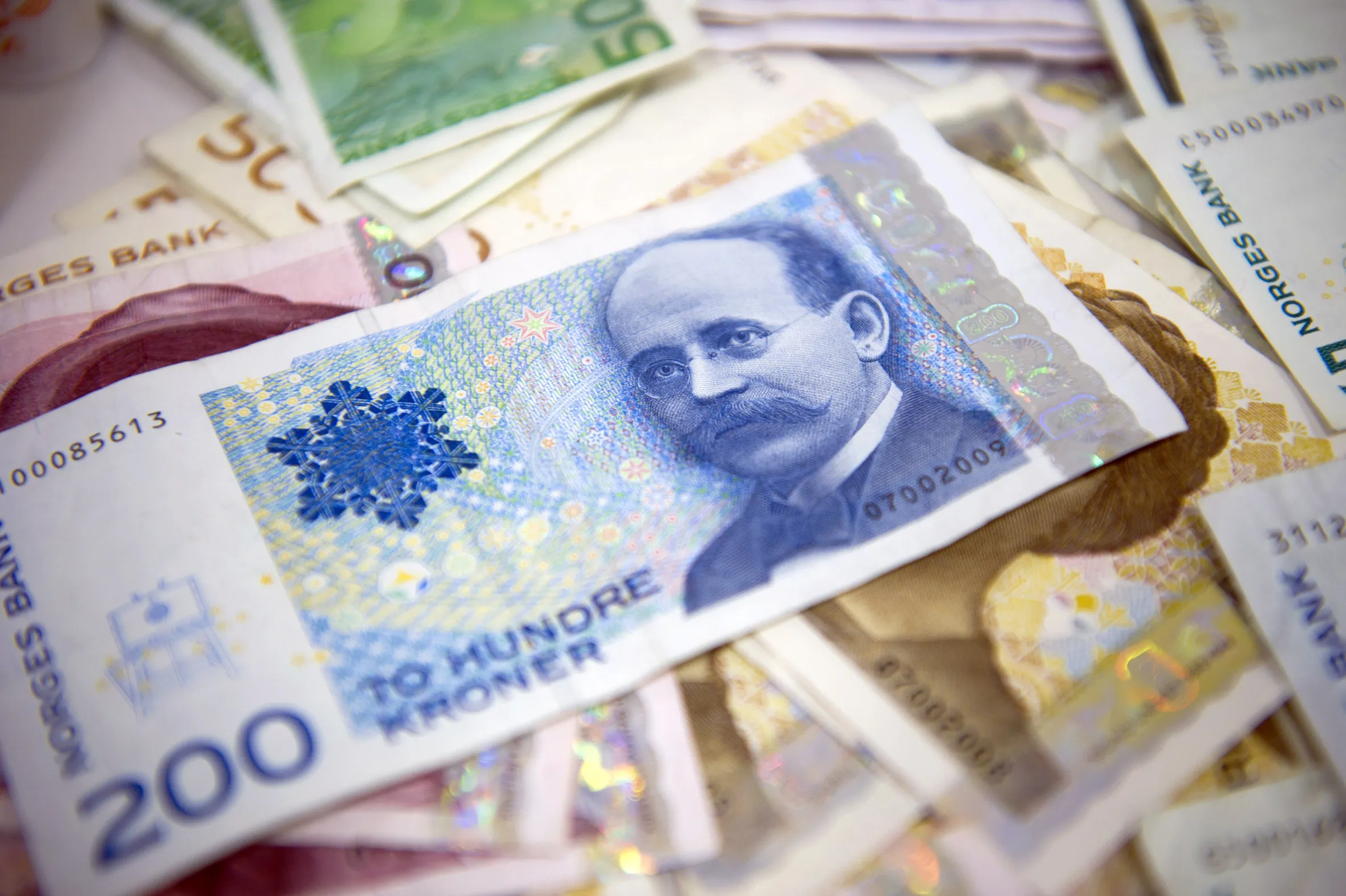 Norwegian Krone Climbs
