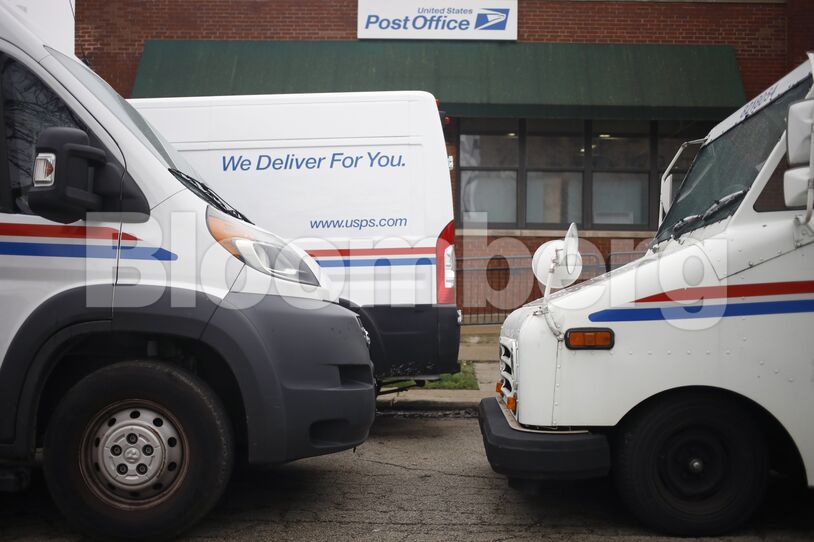 Couriers Compete For Peak Employees Ahead Of Holiday Season