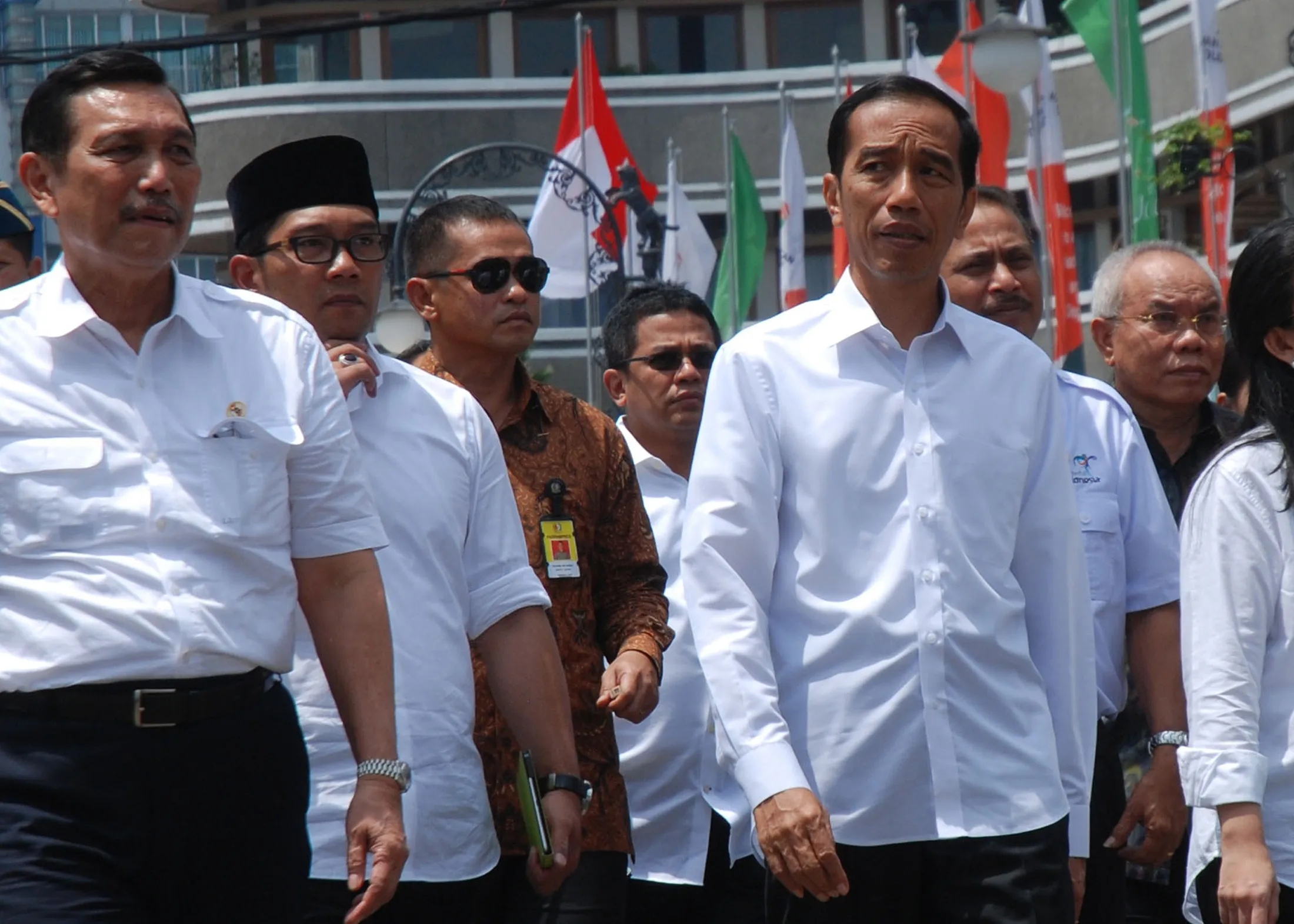 Joko Widodo, right, with Luhut Panjaitan in West Java in 2015.