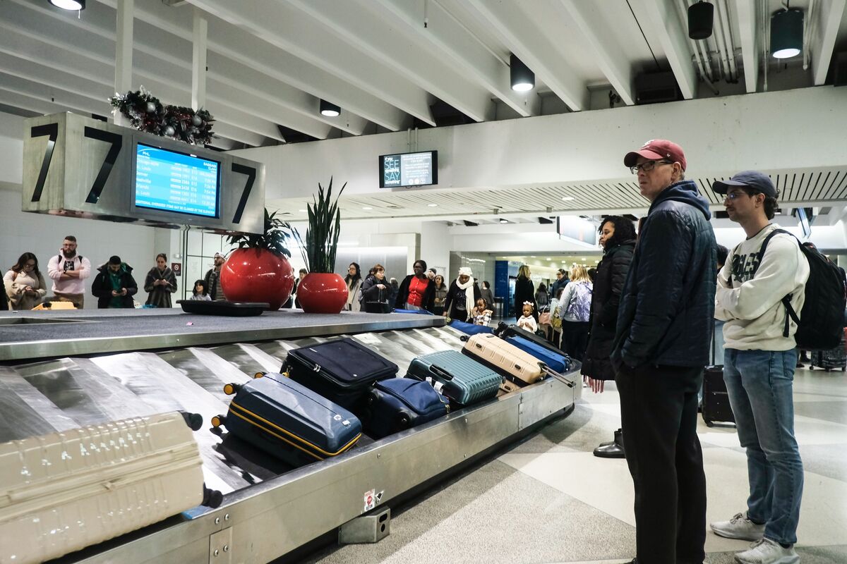 assets.bwbx.io image