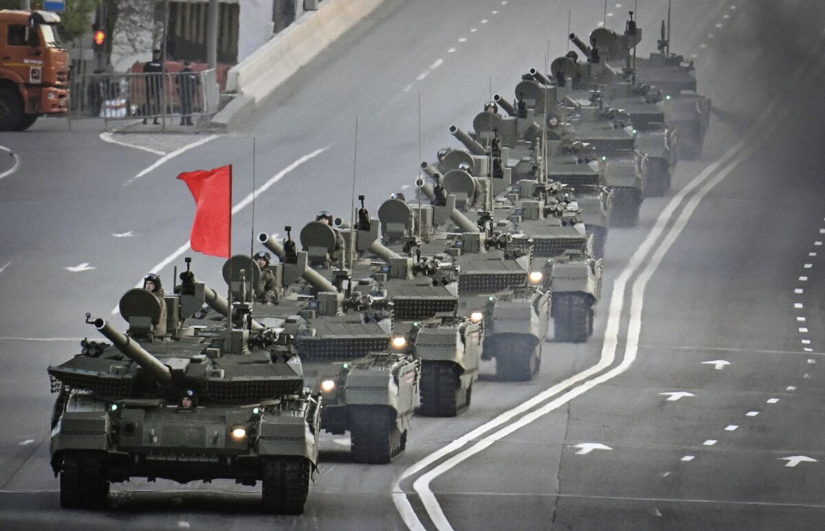 Russia Plans Continued Robust Defense Spending, Interfax Reports