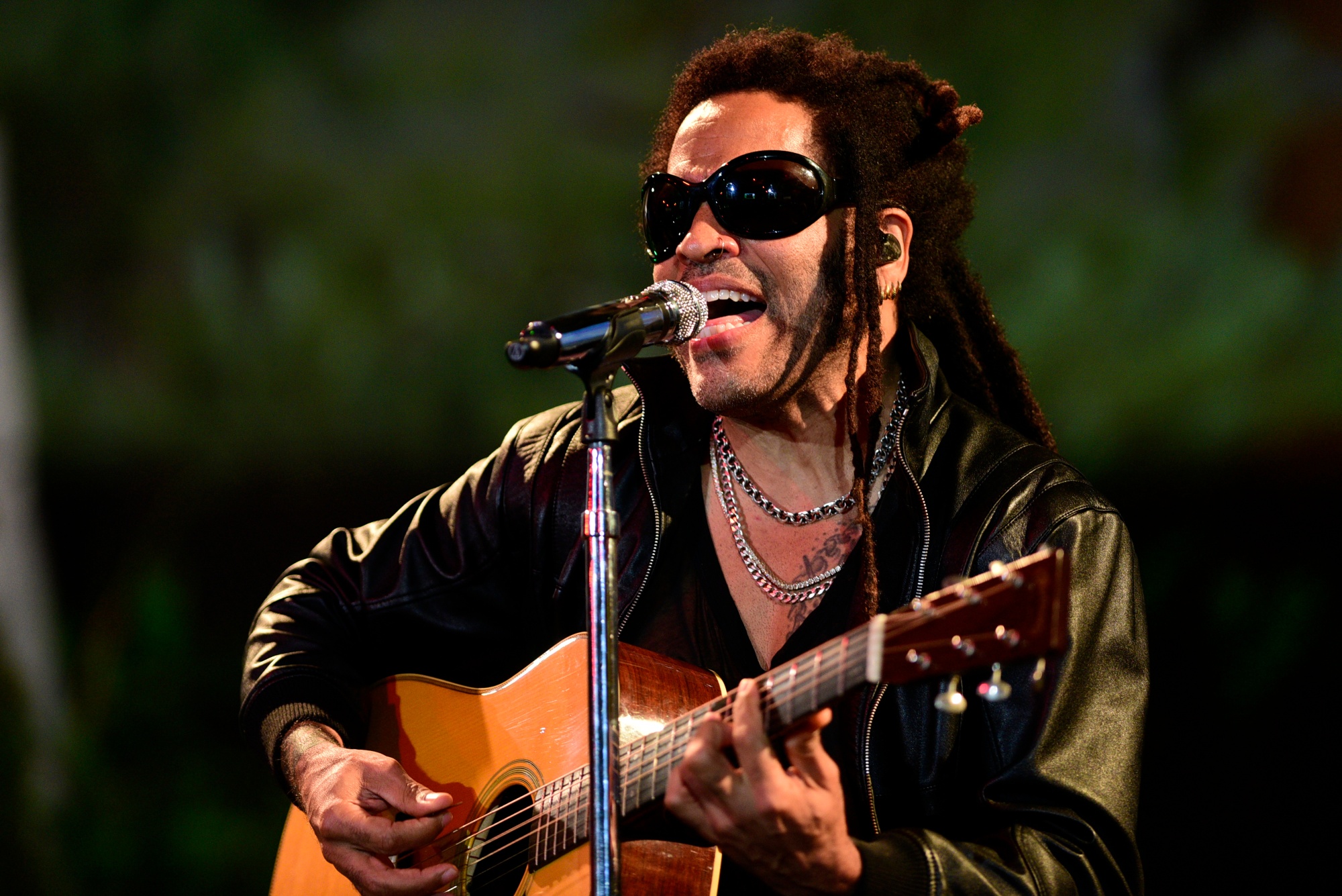 Lenny Kravitz Teams Up With Pernod Ricard on Premium Mexican Moonshine ...