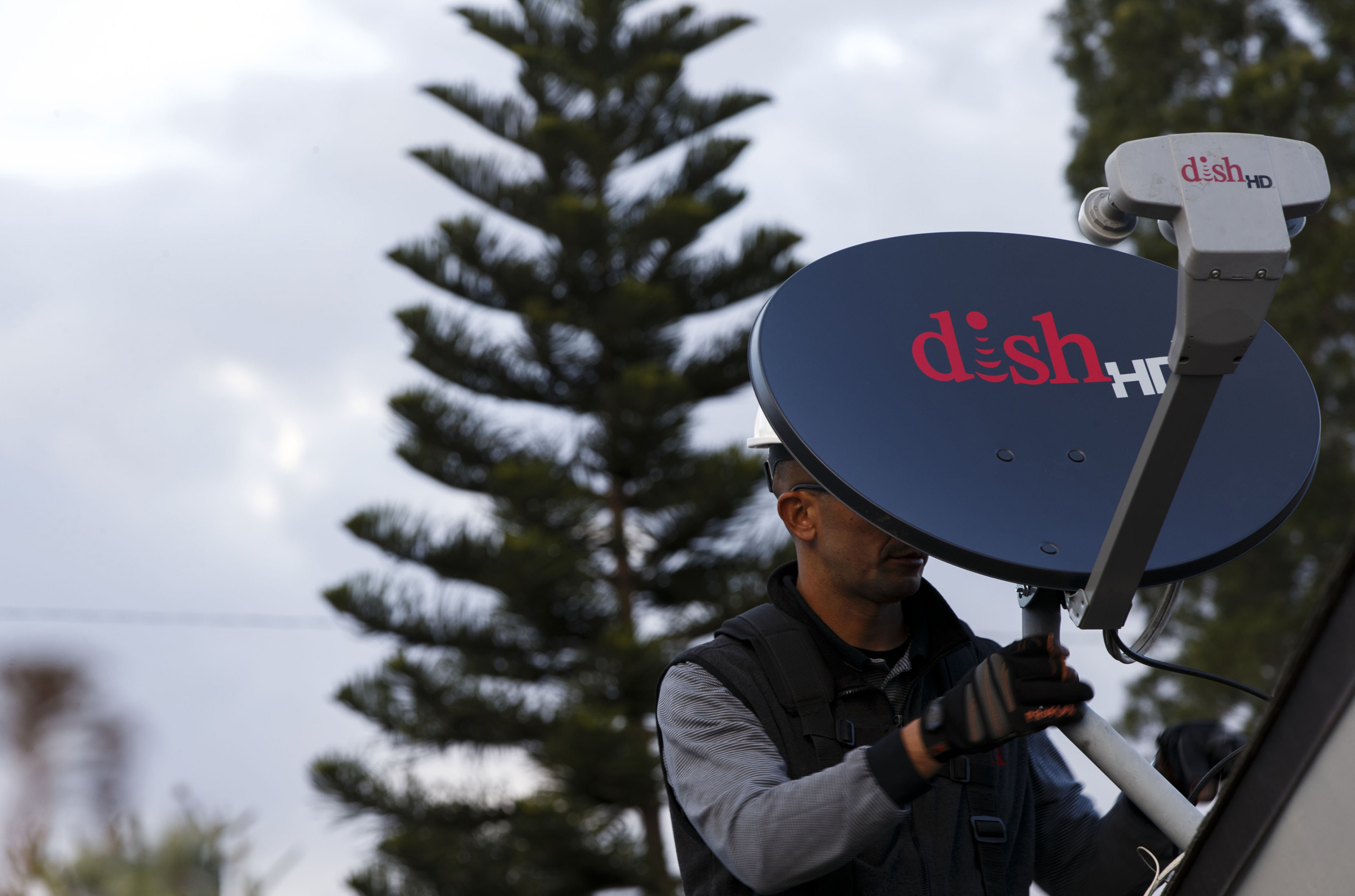 Dish Stock Plunges as TMobile Deal Threatens to Remove Partner Bloomberg