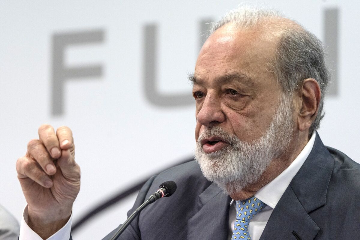 Carlos Slim Sells $1.15 Billion of Oil Stocks as Prices Rally