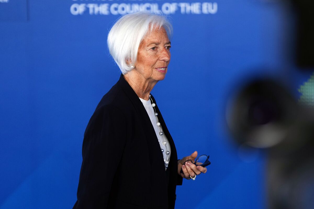 ECB Chief Says Long-Term Inflation Expectations Remain On Target