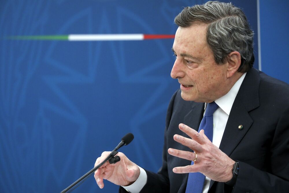 Italy S Mario Draghi Pressures Big Pharma With Covid Vaccine Target At Risk Bloomberg