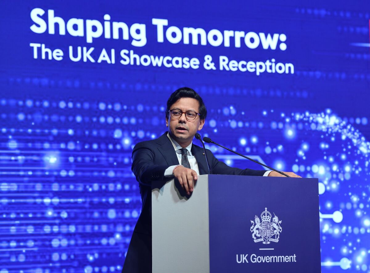 UK AI Minister Hits Back at OpenAI for Pausing Stargate Project