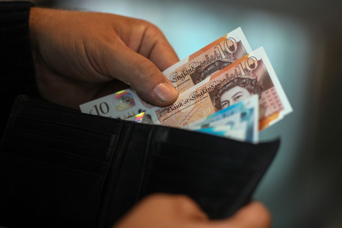 GBP-USD: Pound Already Fetches Less Than a Dollar for Some Tourists ...