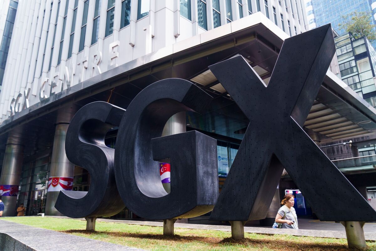 BlackRock to Launch Quant Fund Trading Singapore Stocks