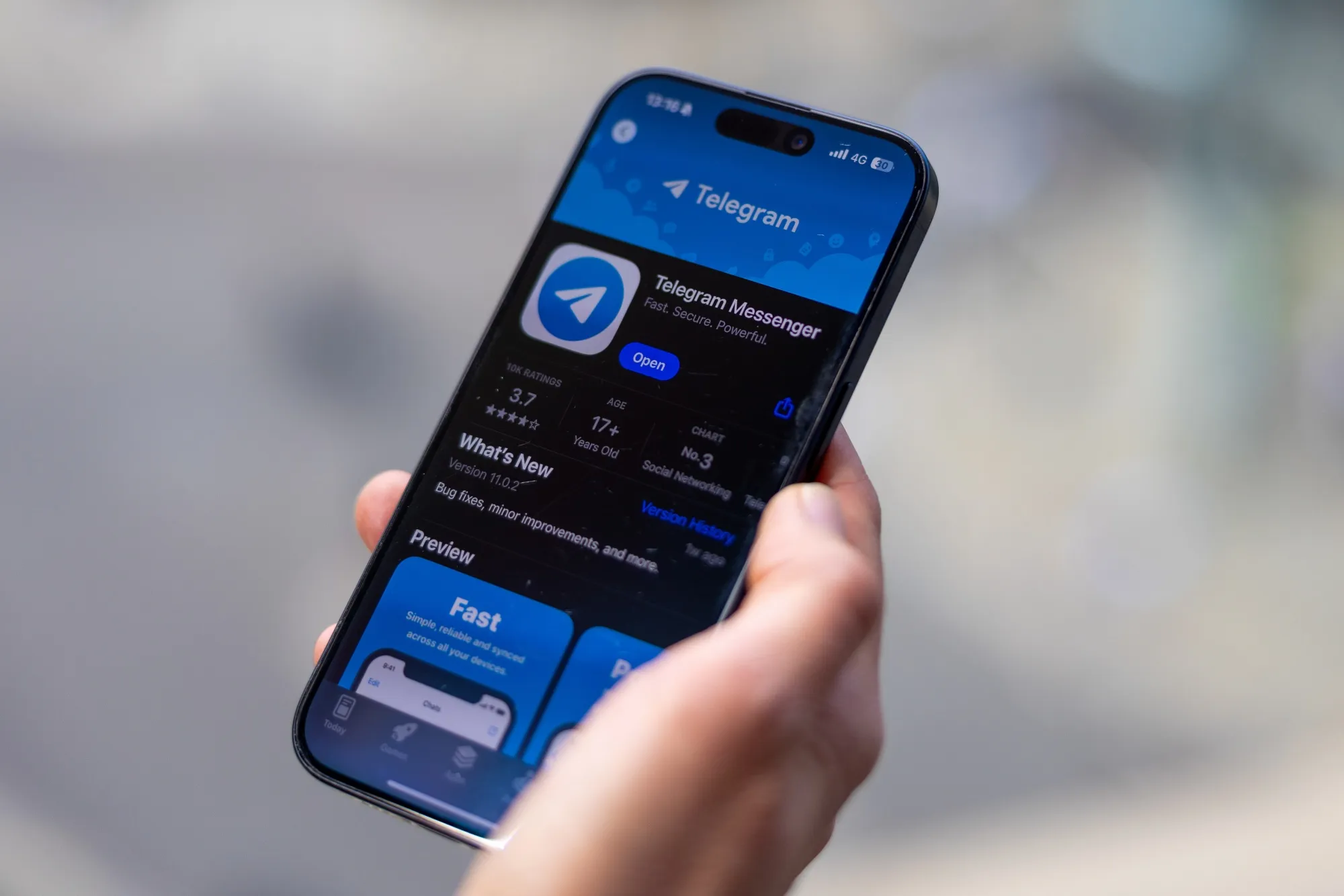 Extremists on Telegram Pose as Fight Clubs, Raising Alarms in US - Bloomberg