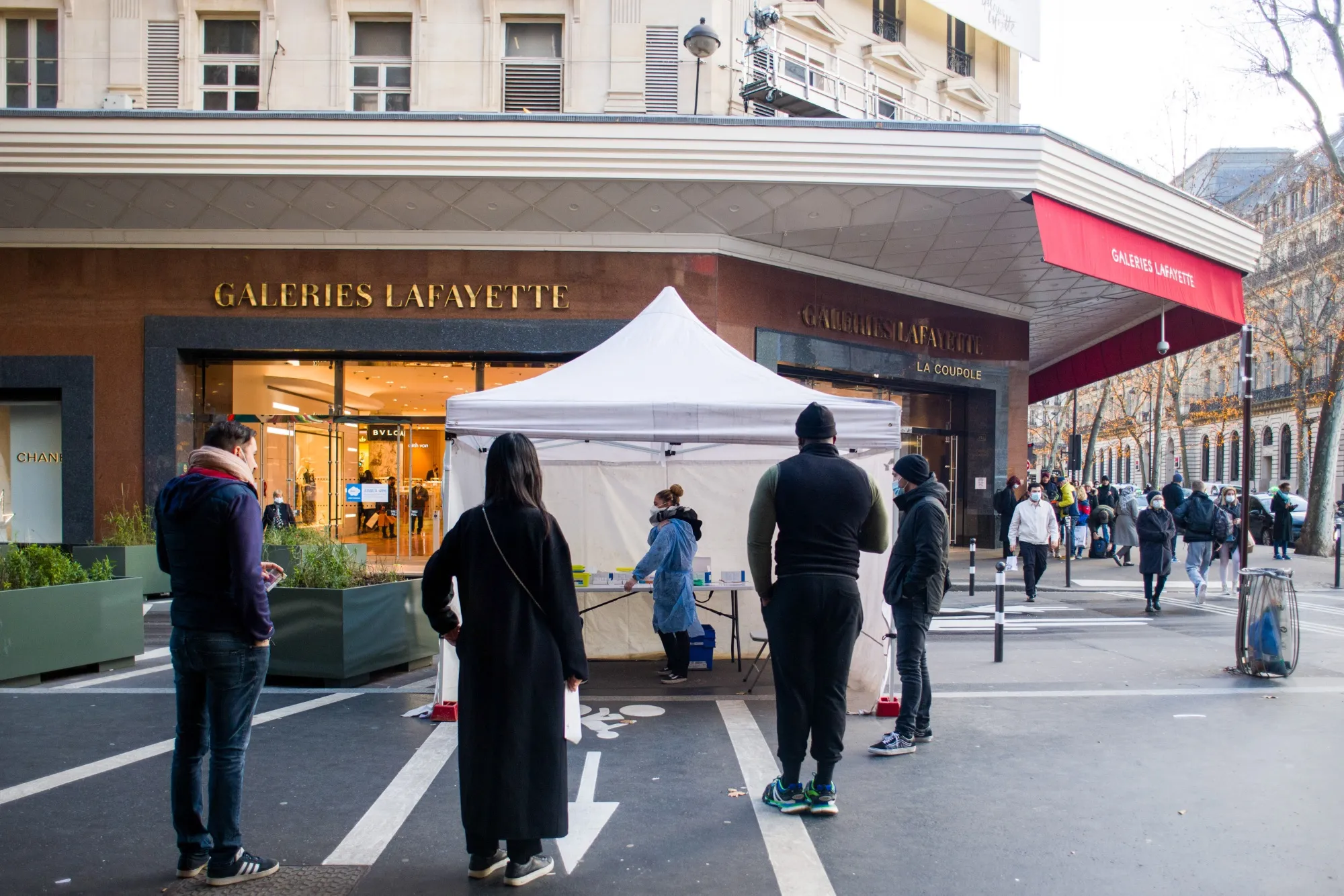 A pop-up Covid-19 testing site&nbsp;in Paris on&nbsp;Jan. 5.&nbsp;