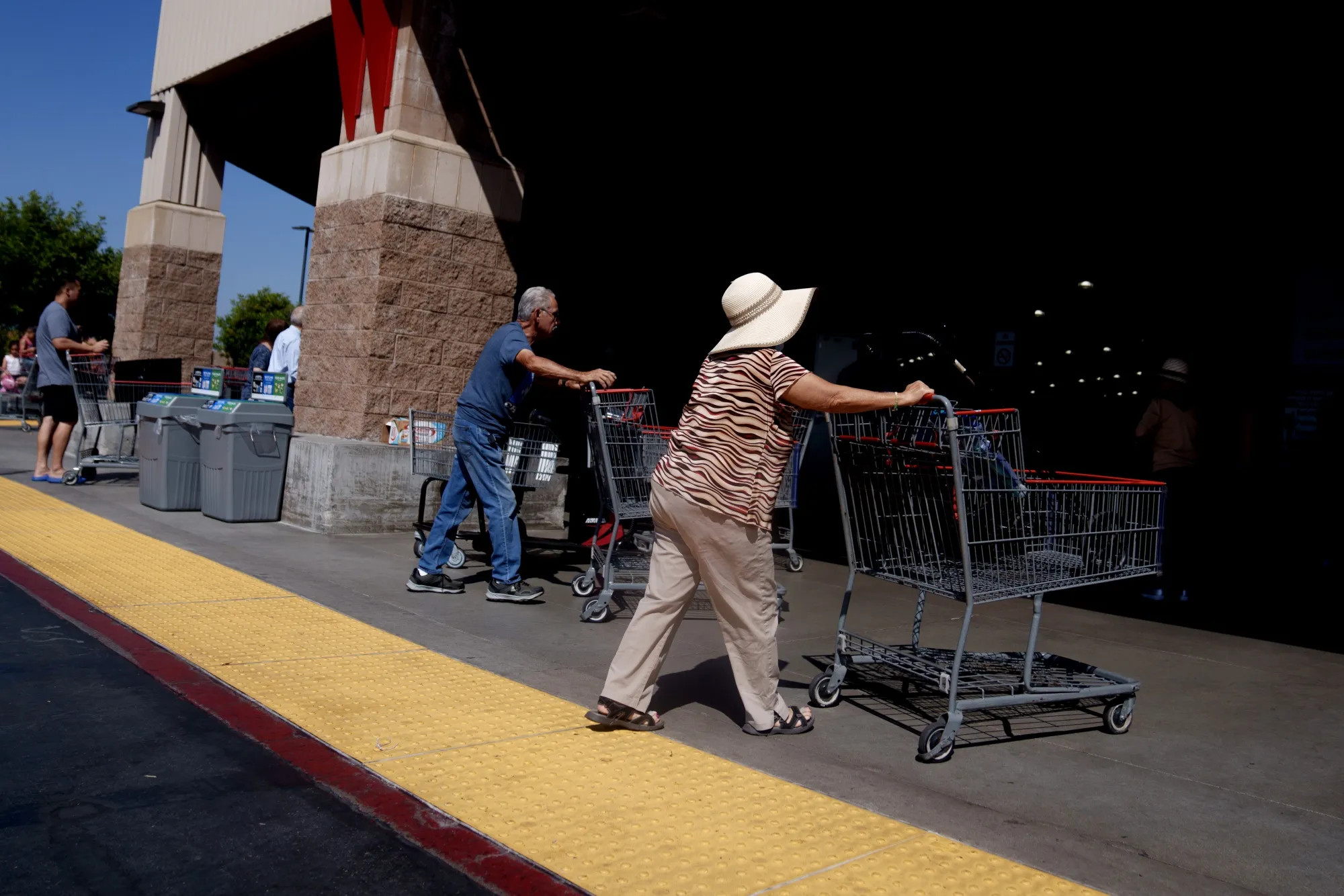 Shoppers enter&nbsp;a wholesale club&nbsp;store in Alhambra, California.
