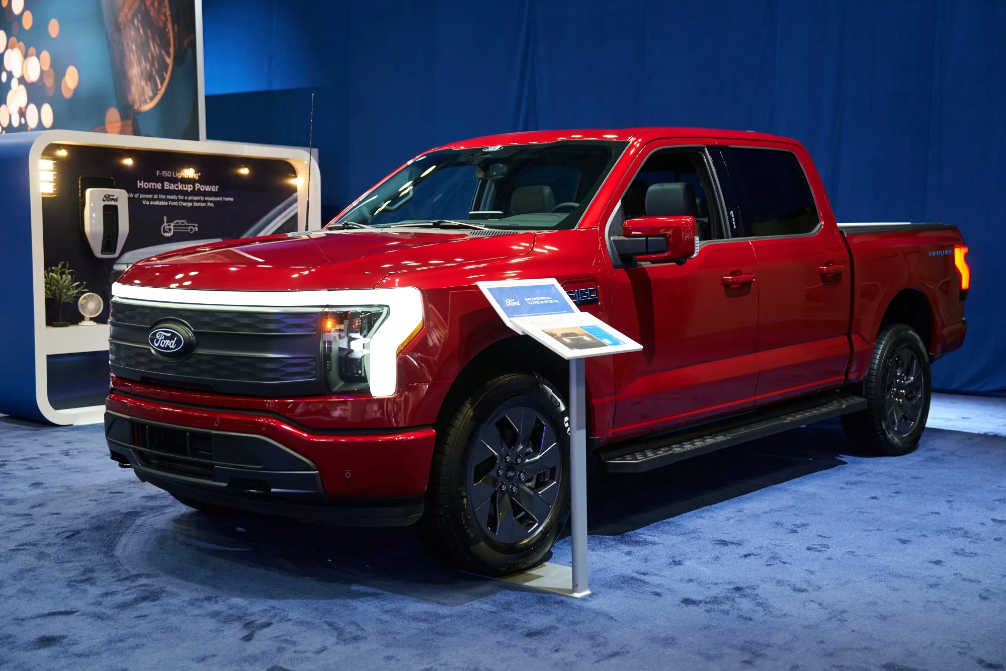 A Ford F-150 Lightning Lariat 4x4 electric pickup truck.