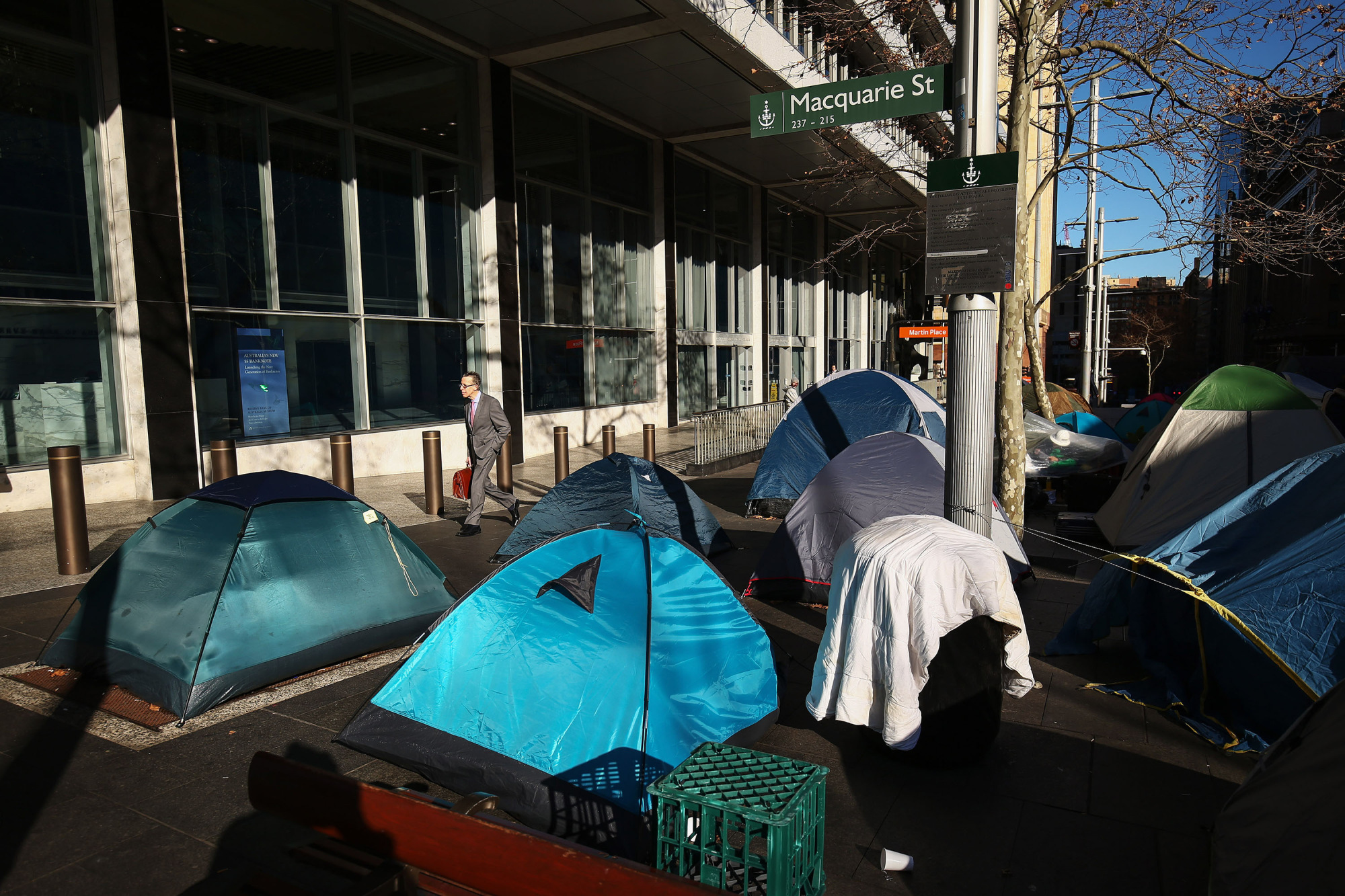 Housing Crisis Drives Homeless Australians to Central Bank's Door