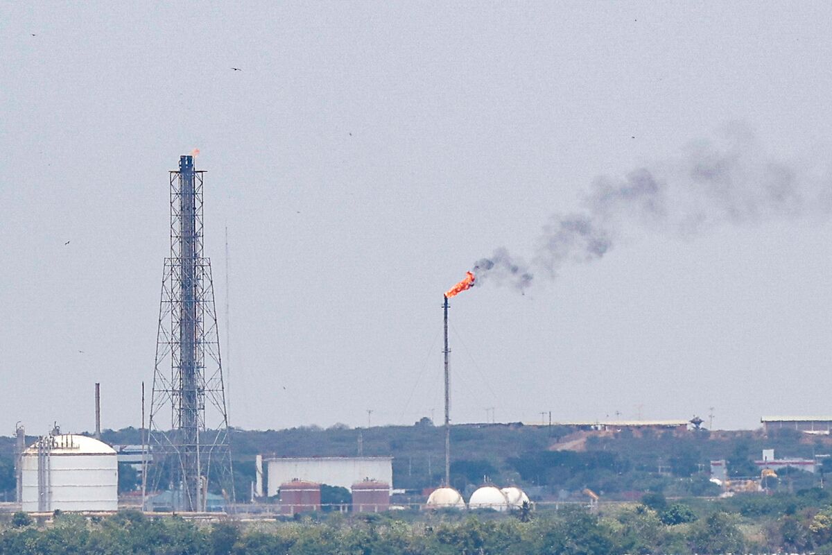 Taiwan's Formosa Petrochemical Becomes Top Buyer of Russian Naphtha Amid Controversy