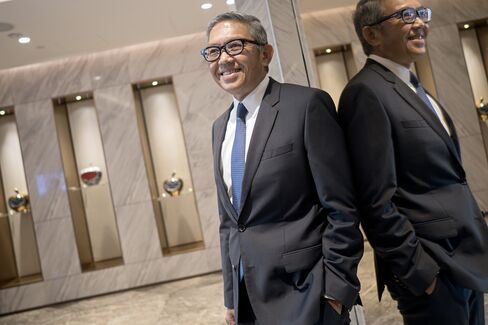 Bank of Singapore Chief Executive Officer Bahren Shaari Interview