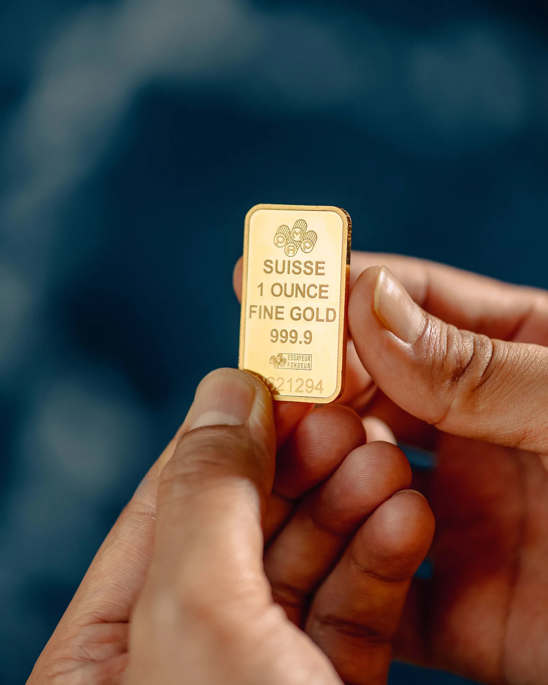 Costco Gold Bars Sell Out as Bullion Prices Hit Record Highs 