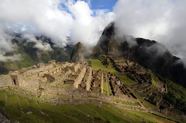 How to Get to Machu Picchu: Closed to Tourists by Peru - Bloomberg