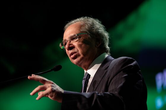 Brazil Economic Team Enlists Investor Help as Rate Bets Soar