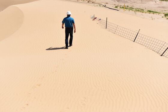 Worthless Just Two Years Ago, West Texas Sand Now Brings in Billions