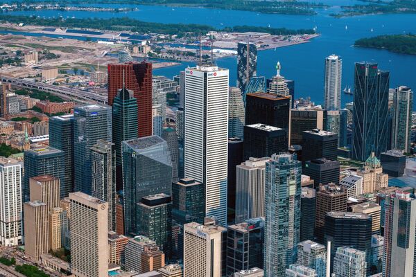 Residential And Commercial Buildings In Toronto Ahead Of GDP Figures 