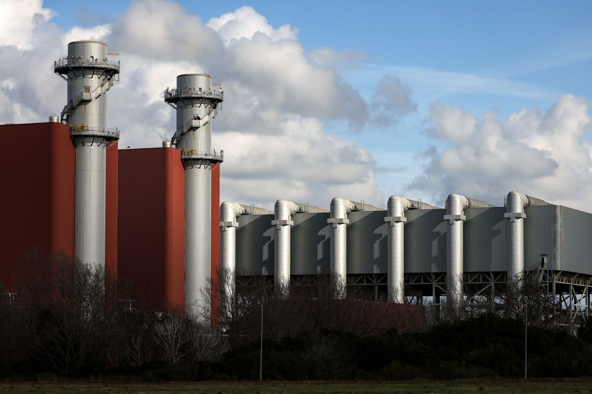 European Gas Jumps 25% as Iranian Crisis Threatens Global Flows - Bloomberg