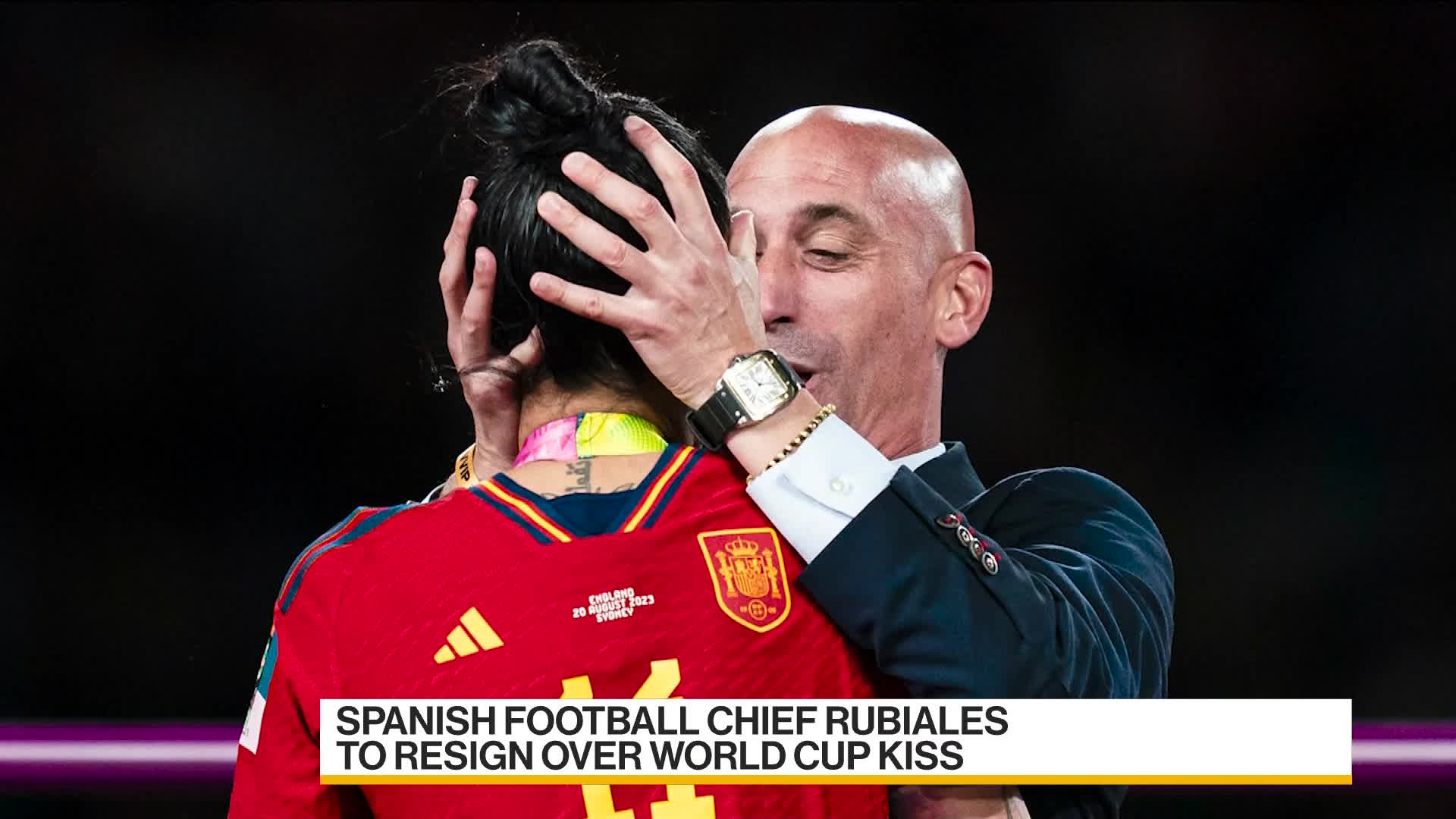 Spain football chief to resign after kissing World Cup winner on