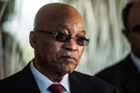 Zuma's Defiance Hampers Ramaphosa Bid to Reform South Africa