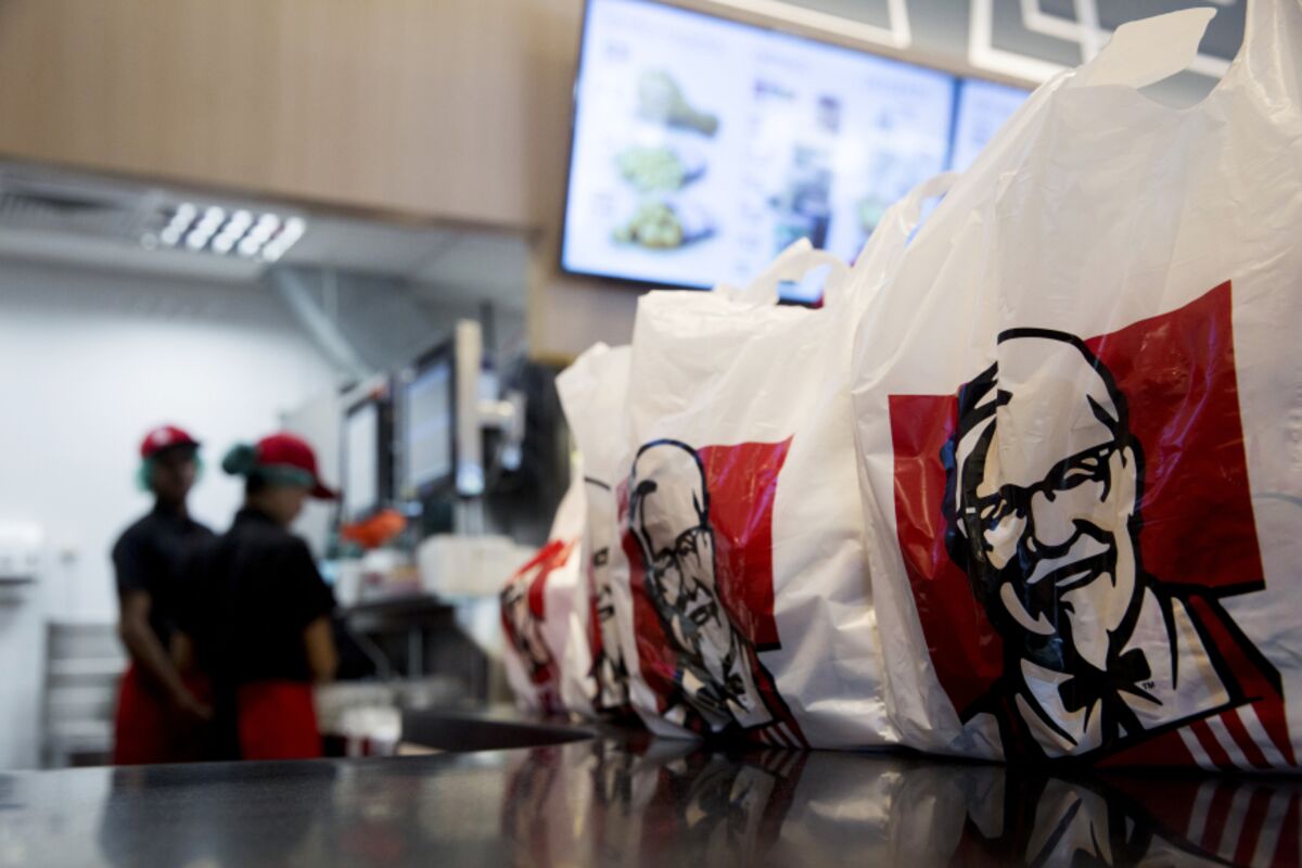 KFC (YUM) Kristallnacht Promo Draws Backlash on Twitter - Bloomberg