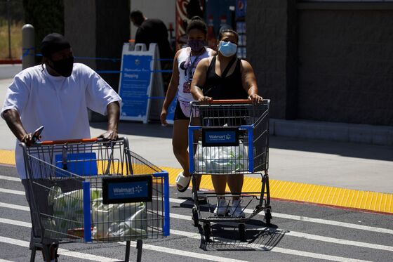 Walmart’s Supermarket Rivals Are Eating Into Its Grocery Share